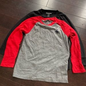 2 boys size 5/6 Abercrombie kids long sleeve